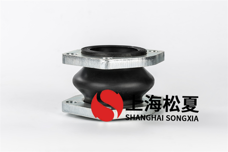 如何防止橡膠軟連接發(fā)生銹蝕狀況？